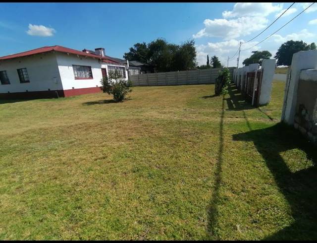 3 BEDROOM HOUSE FOR SALE IN LANGAVILLE
